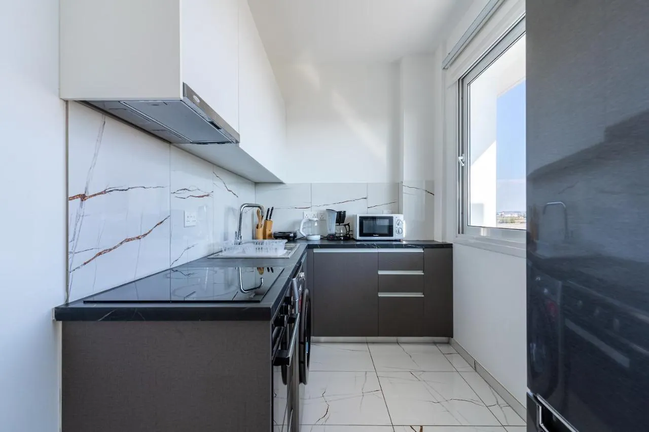 La Casa 1-Br Apt In Larnacaアパートメント アパート